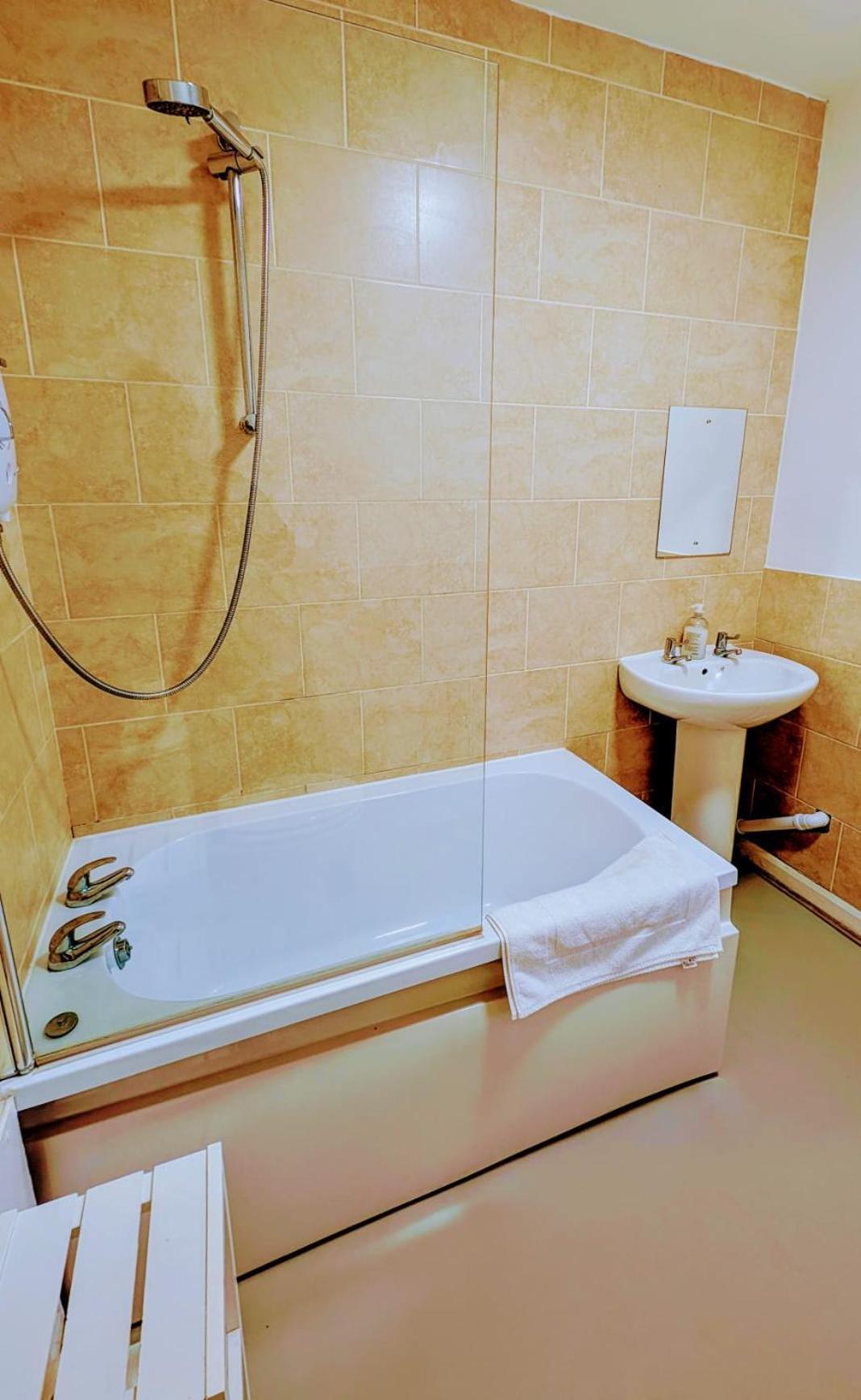 Oyo Aparthotel Hathern Экстерьер фото